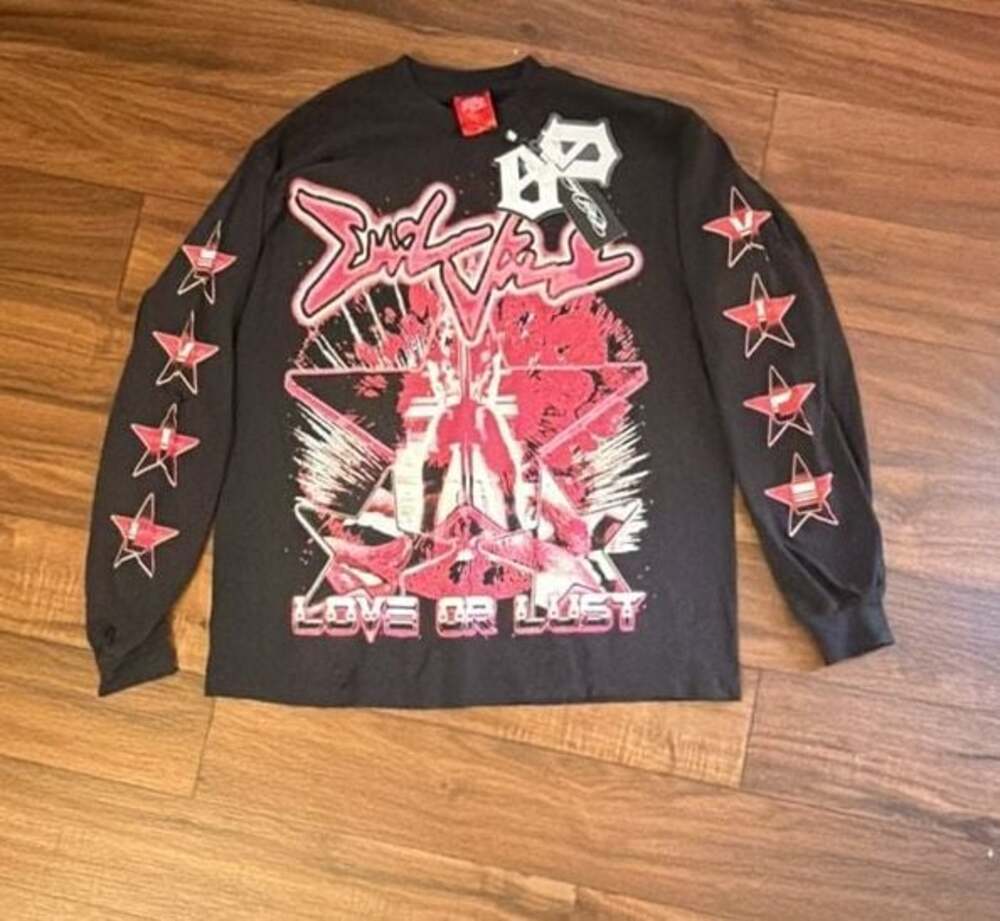 Evil Vice 'Love or Lust' Long Sleeve Graphic Tee